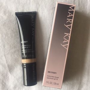 Mary Kay CC Cream SPF 15: Medium to Deep
